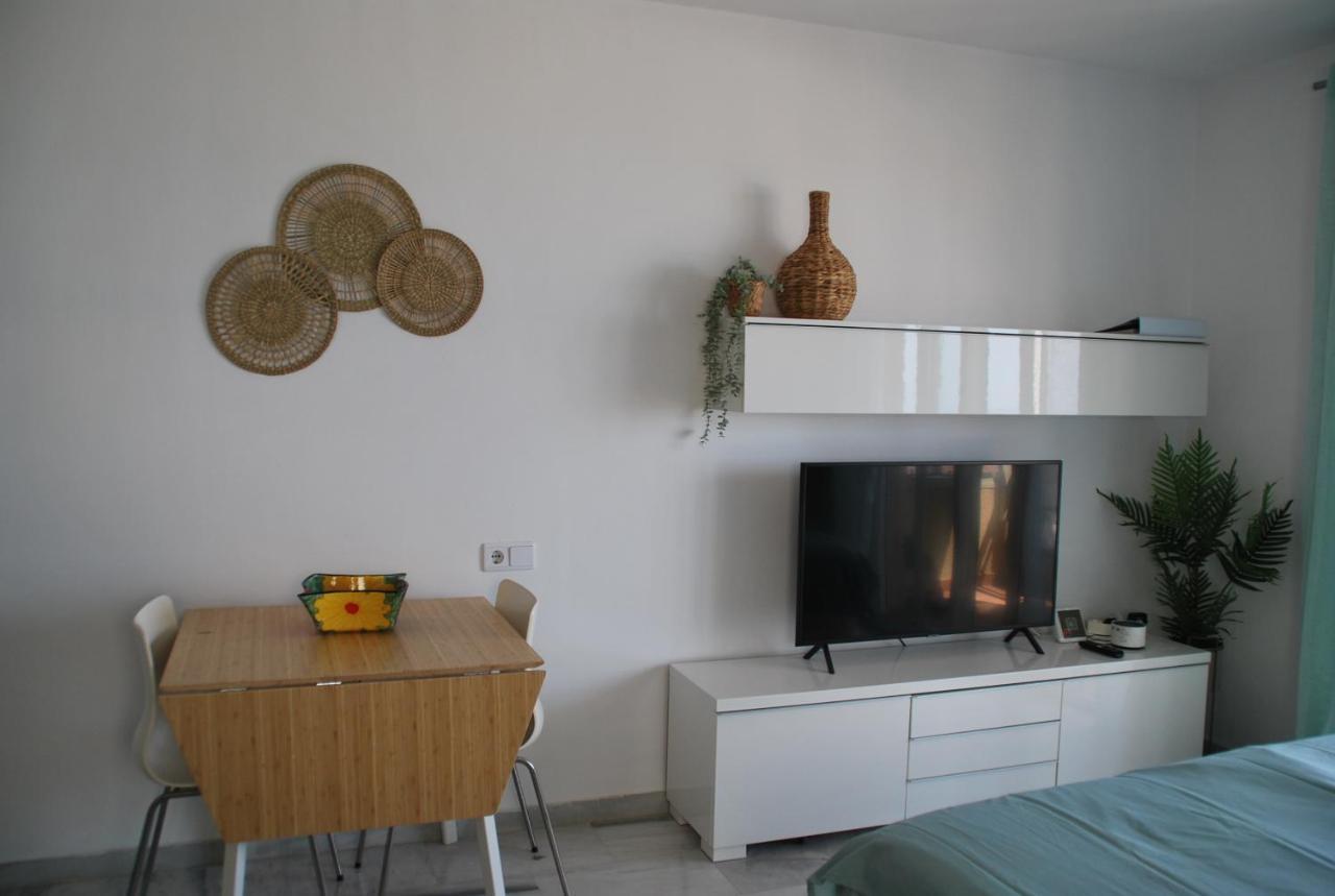 Studio 1 - Sea Front Rincon de la Victoria Ngoại thất bức ảnh